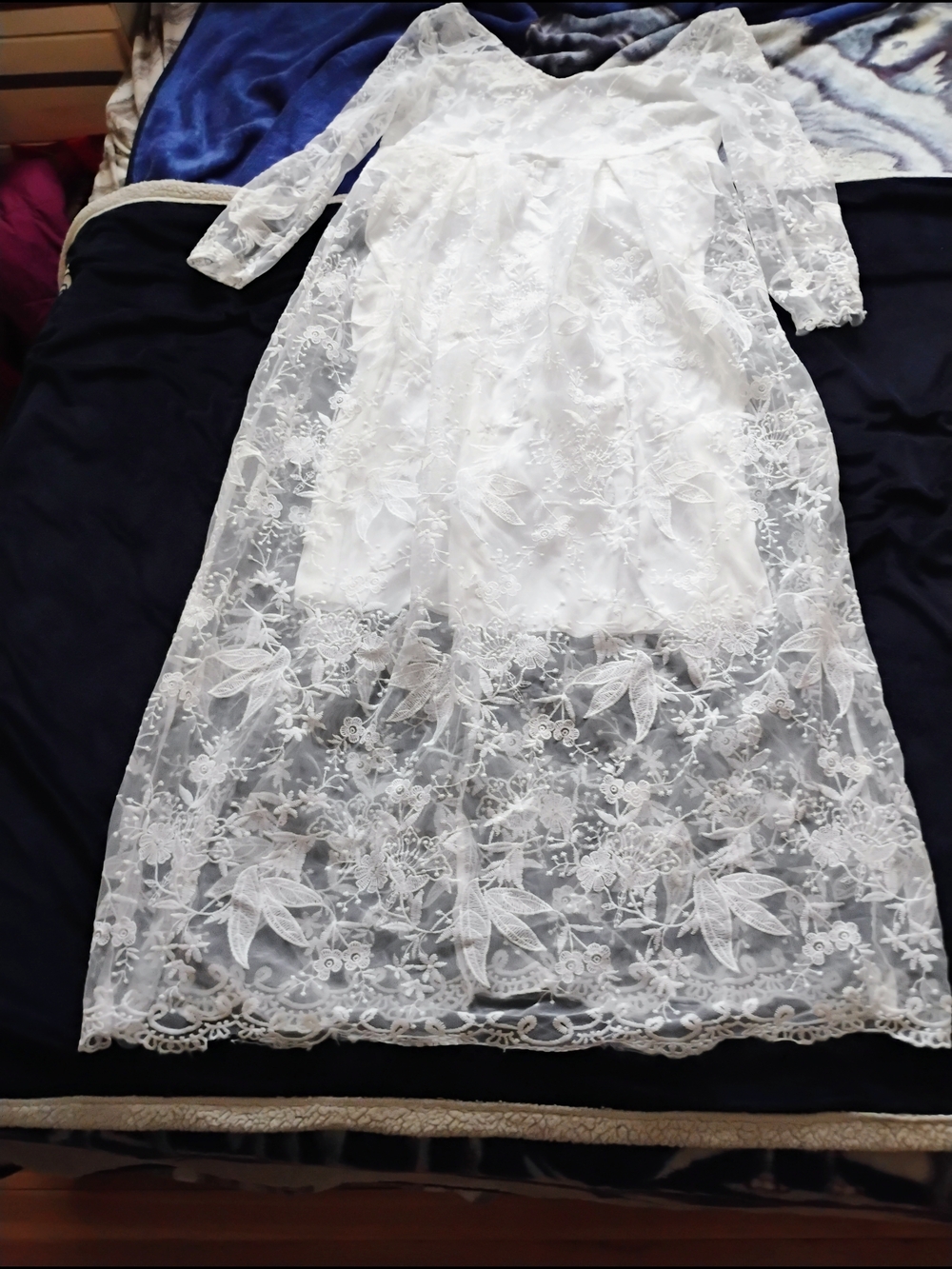 White Floral Lace Long Sleeve Dress